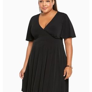 💣 2 for 20$💣v-neck Flutter Sleeve Dress